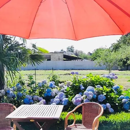 Casa & Vakantiewoning Voor 1 Pers Tot Max 32 Personen 4* Zonhoven