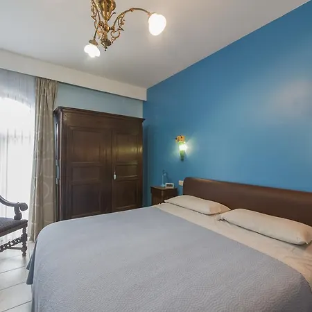 Panzió Casa & Vakantiewoning Voor 1 Pers Tot Max 32 Personen